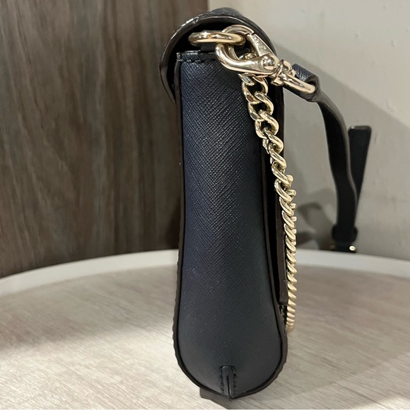 Kate Spade Clutch with Detachable
Crossbody Strap - Picture 4 of 9